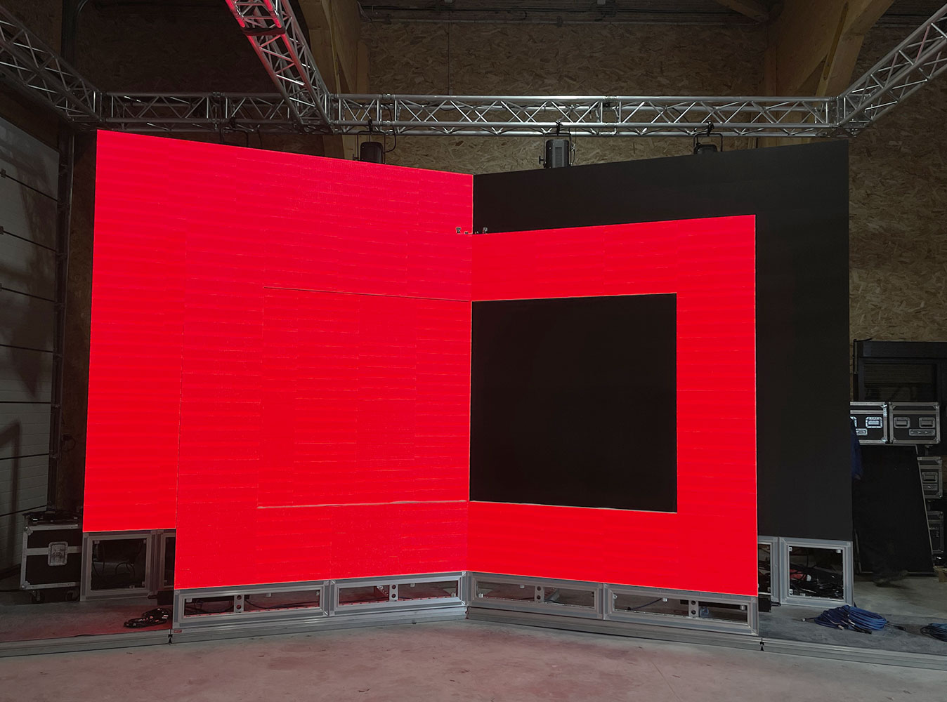 live video mapping show